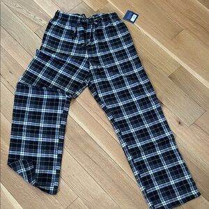 Croft & Barrow Men's Black and White Plaid flannel pants